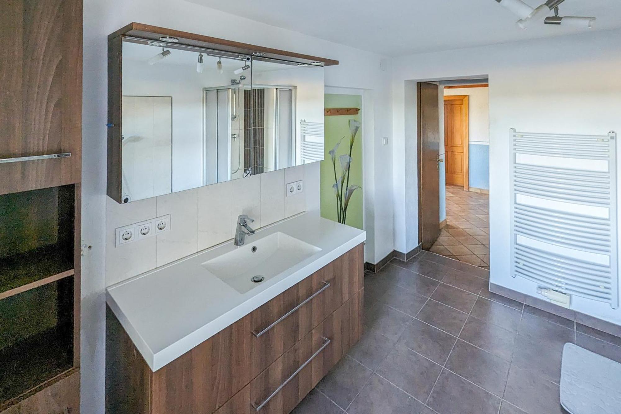 Private Farmhouse Escape - Ideal For Up To 8 Guests Seeham Exterior foto